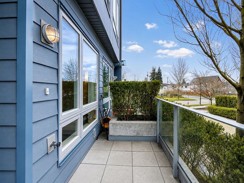 4888 Eldorado Mews