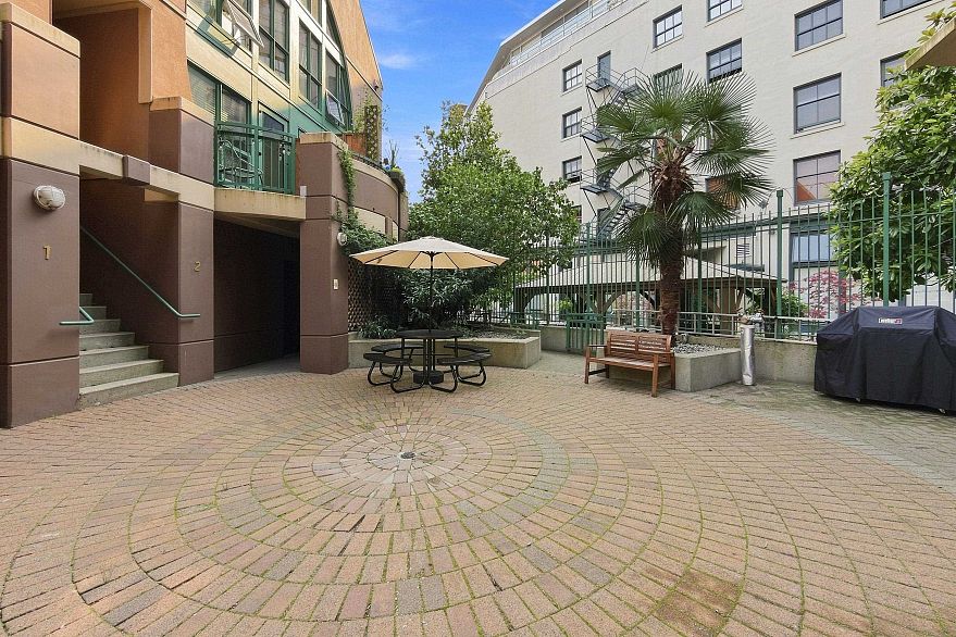 311 1 E Cordova Street