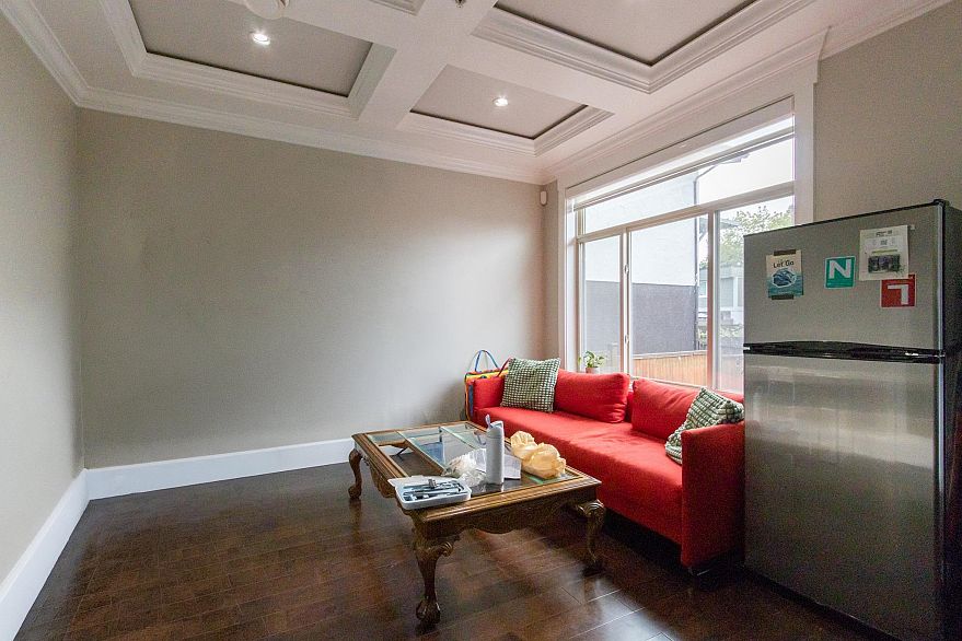 4231 BRANT STREET, Vancouver BC V5N 5B5