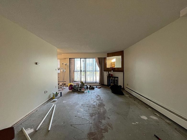 112 3901 Carrigan Court