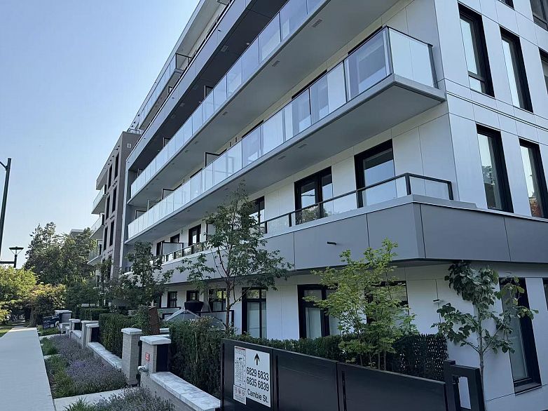 313 6859 Cambie Street