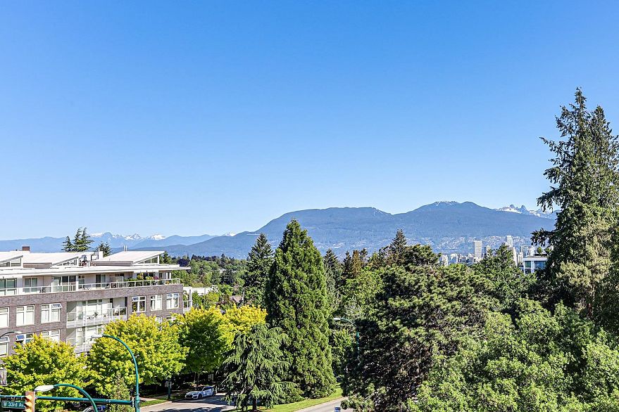 404 4908 Cambie Street
