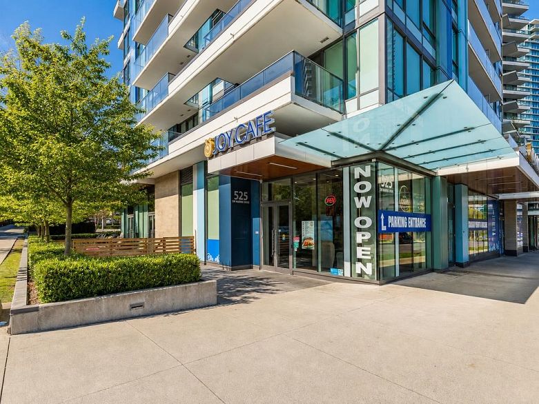 2907 8189 Cambie Street