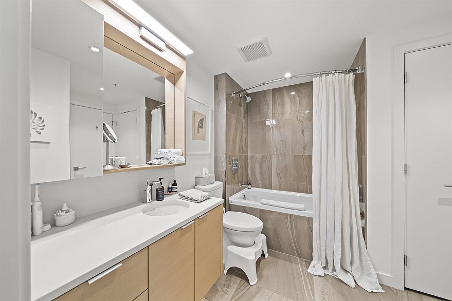 1209 1688 Pullman Porter Street