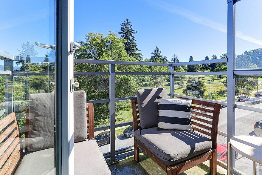 404 4908 Cambie Street