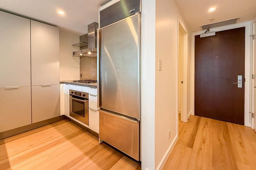 1904 788 RICHARDS STREET, Vancouver BC V6B 3A4