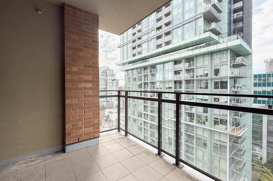1904 788 RICHARDS STREET, Vancouver BC V6B 3A4