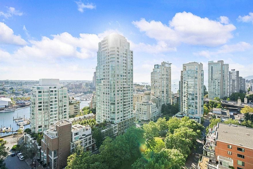 1907 1480 HOWE STREET, Vancouver BC V6Z 0G5
