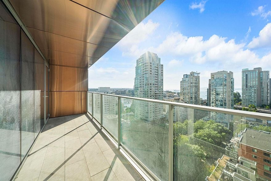 1907 1480 HOWE STREET, Vancouver BC V6Z 0G5