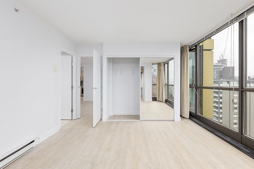 2905 1331 Alberni Street