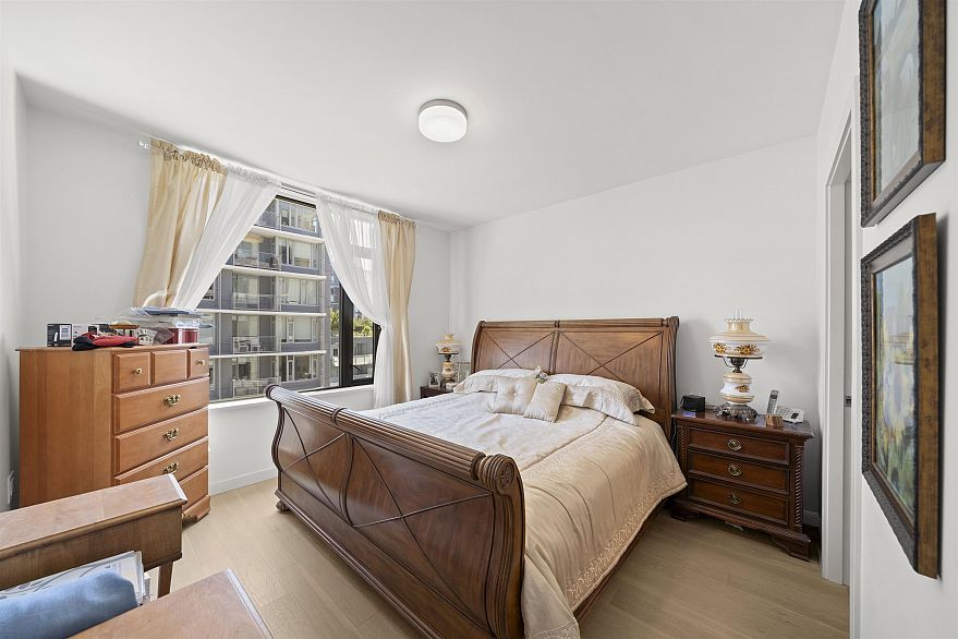 806 1678 Pullman Porter Street