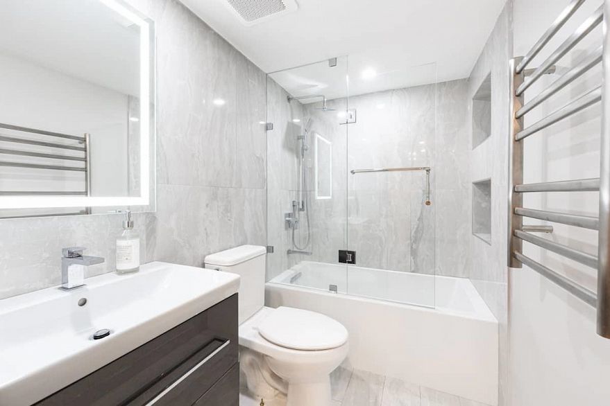 407 1455 ROBSON STREET, Vancouver BC V6G 1C1