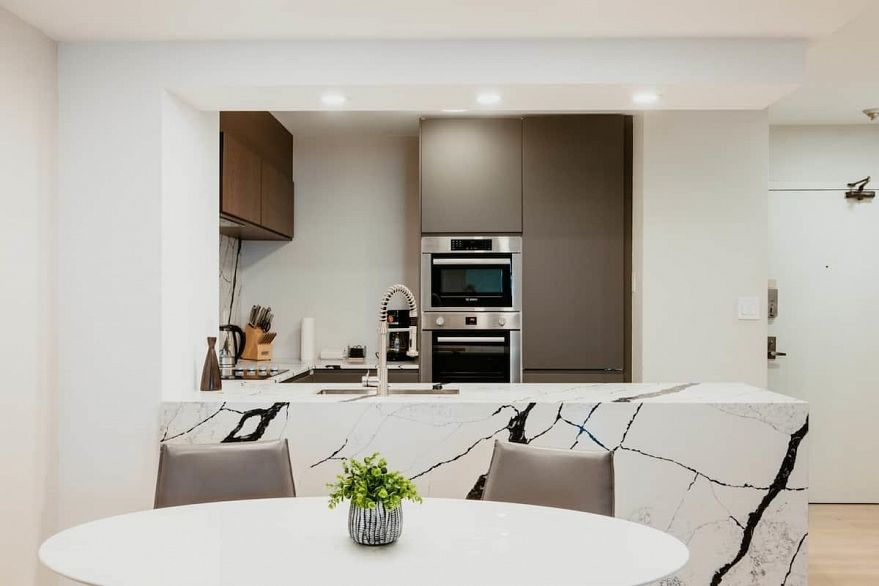 407 1455 ROBSON STREET, Vancouver BC V6G 1C1