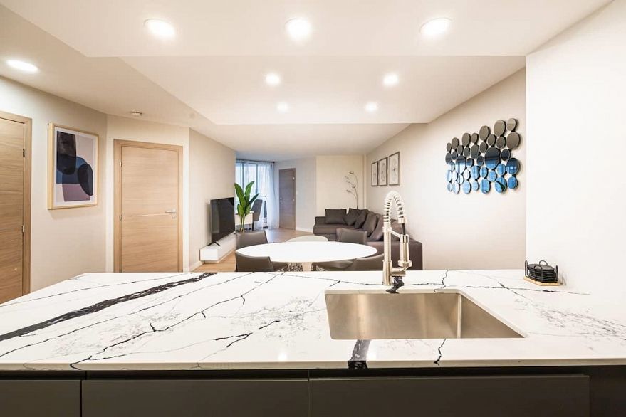 407 1455 ROBSON STREET, Vancouver BC V6G 1C1