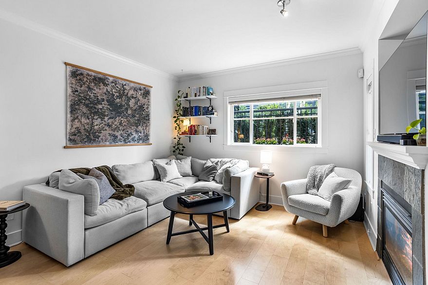 158 W 14th Avenue