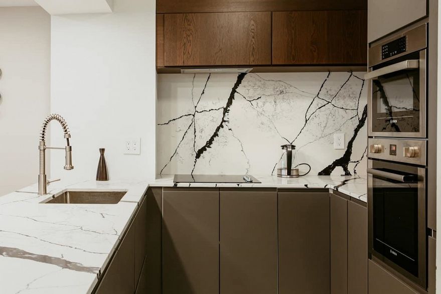 407 1455 ROBSON STREET, Vancouver BC V6G 1C1