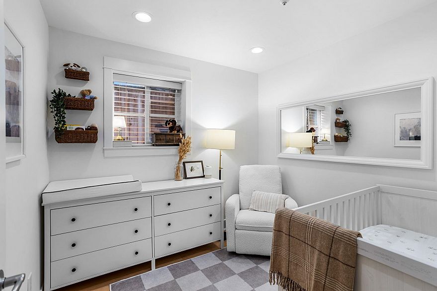 158 W 14th Avenue