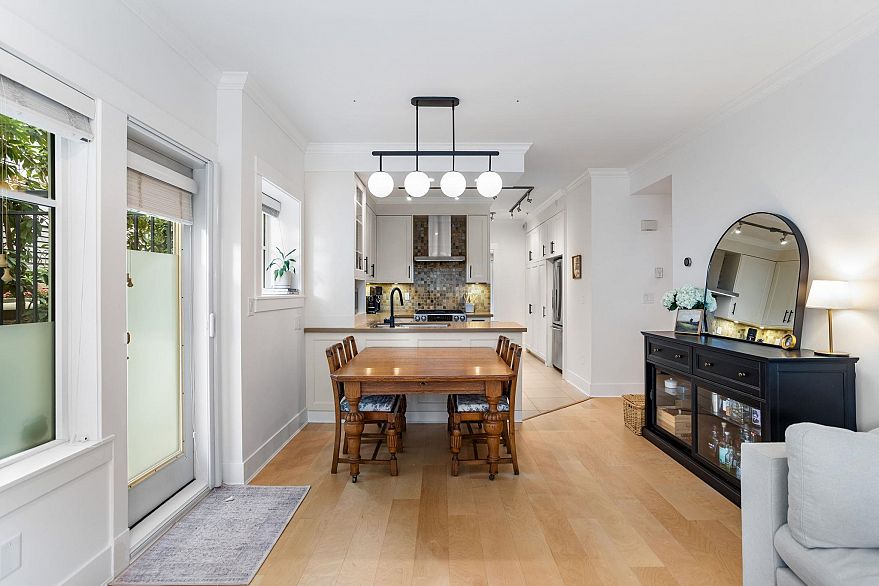 158 W 14th Avenue