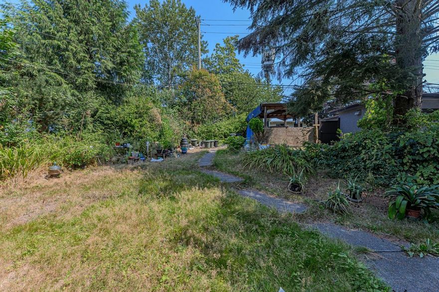 3026 Garden Drive