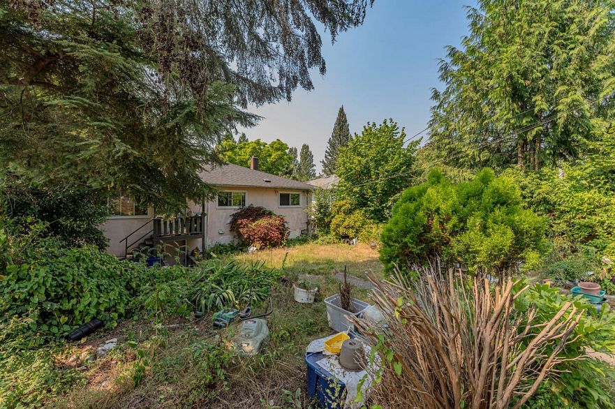 3026 Garden Drive