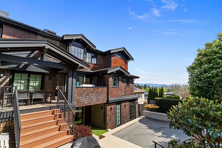 4546 Langara Avenue