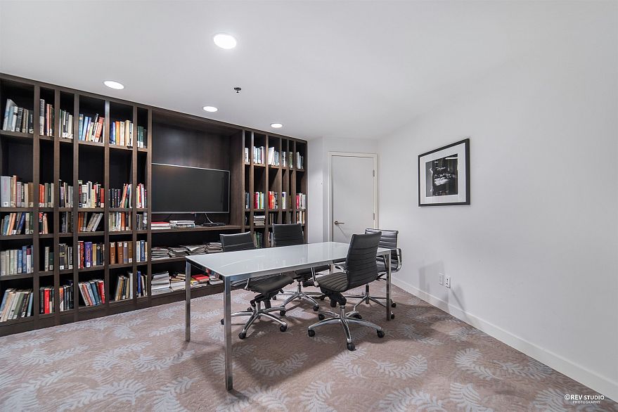 1208 8588 Cornish Street
