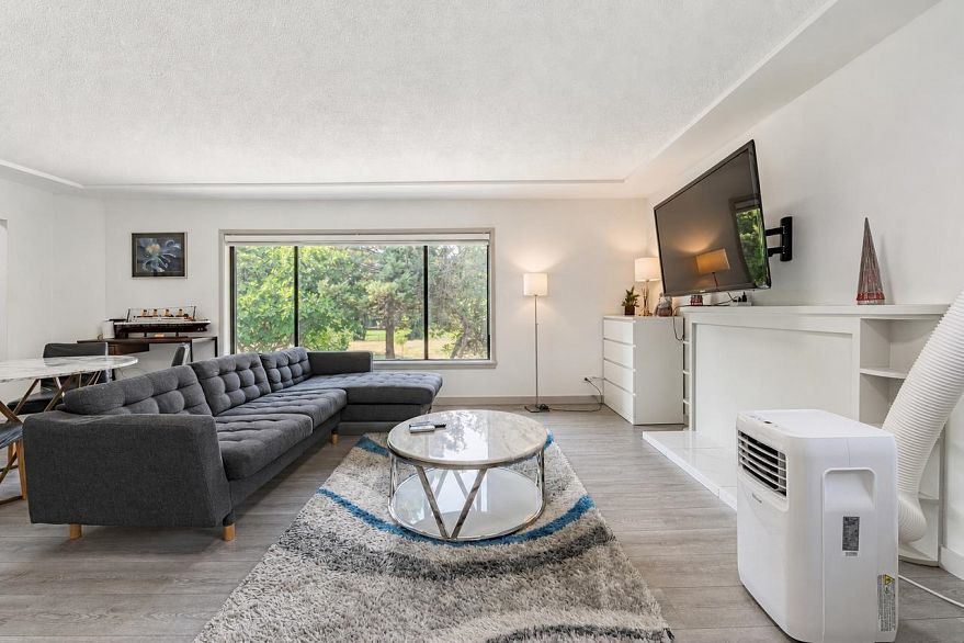 3008 Garden Drive