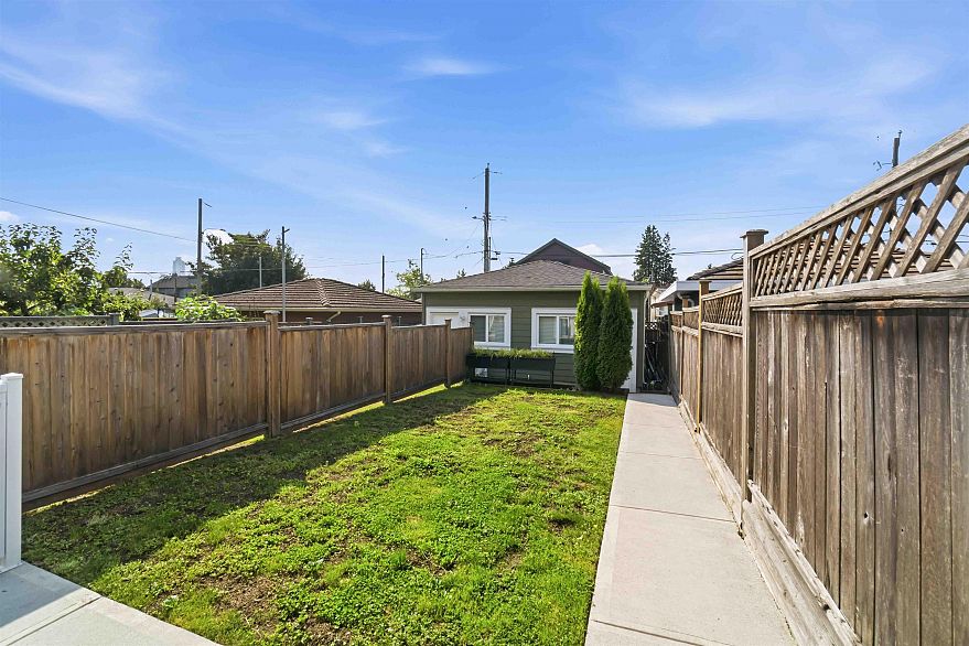 3162 Venables Street