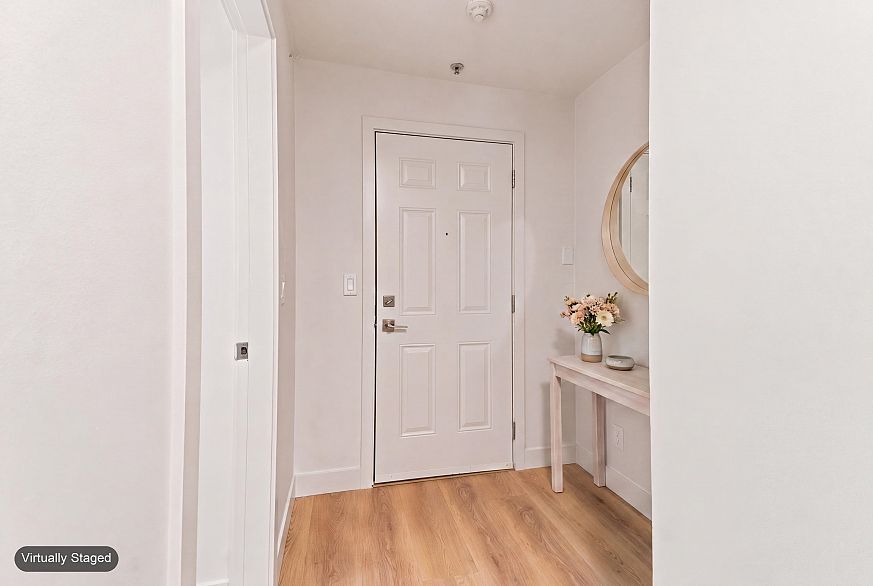 301 2928 Commercial Drive
