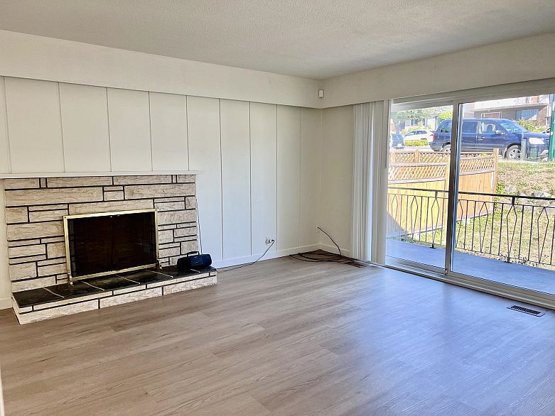 4695 Nanaimo Street