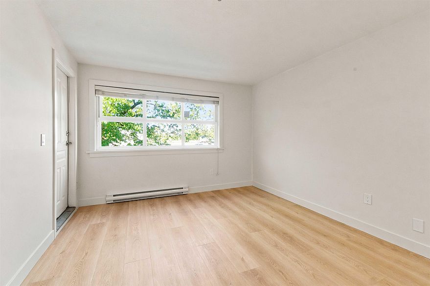 301 2928 Commercial Drive