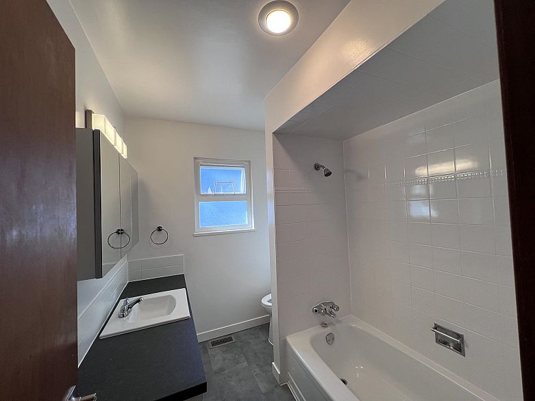 4695 Nanaimo Street