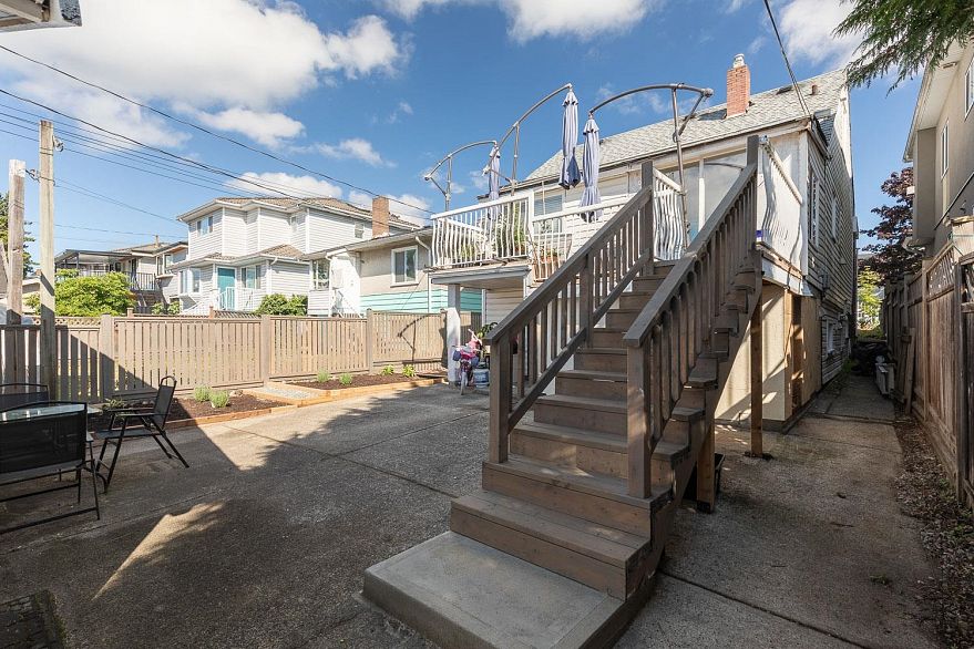 380 E 58th Avenue