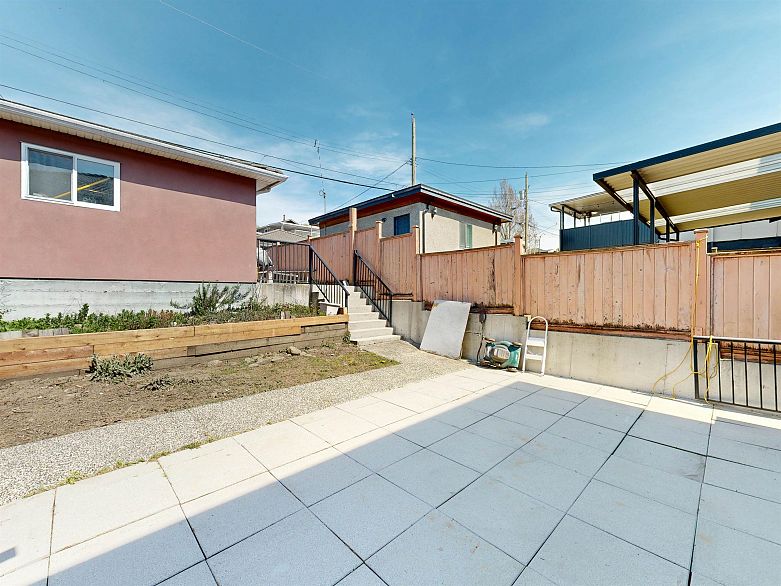 919 E 64th Avenue