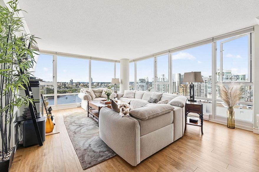 3607 1033 Marinaside Crescent