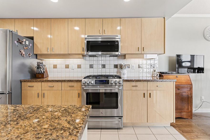 3607 1033 Marinaside Crescent