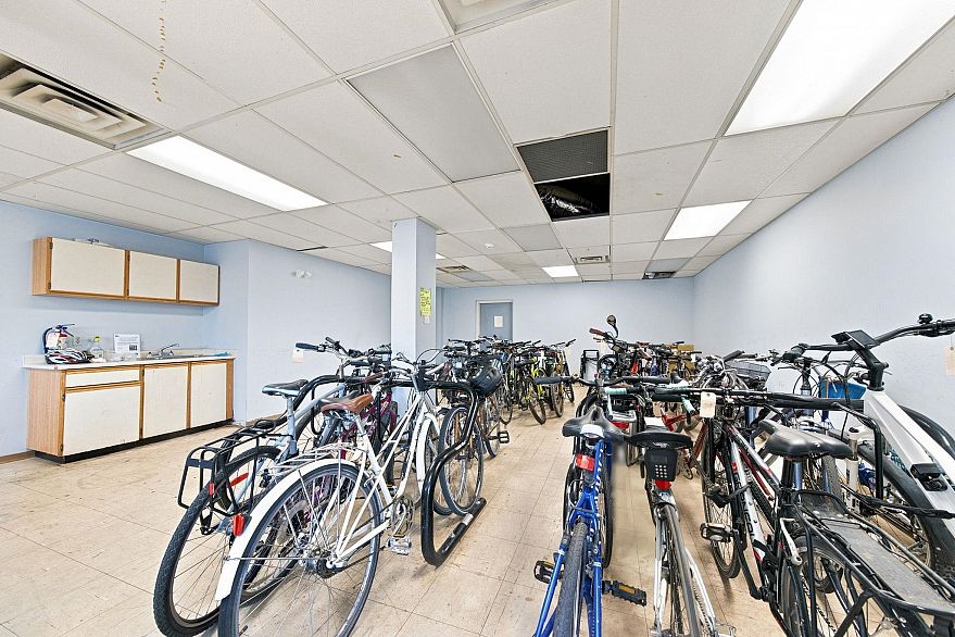 105 1510 W 1st Avenue