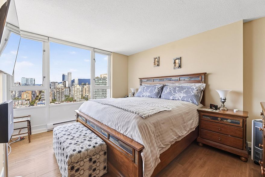 3607 1033 Marinaside Crescent