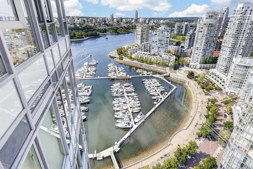 3607 1033 Marinaside Crescent