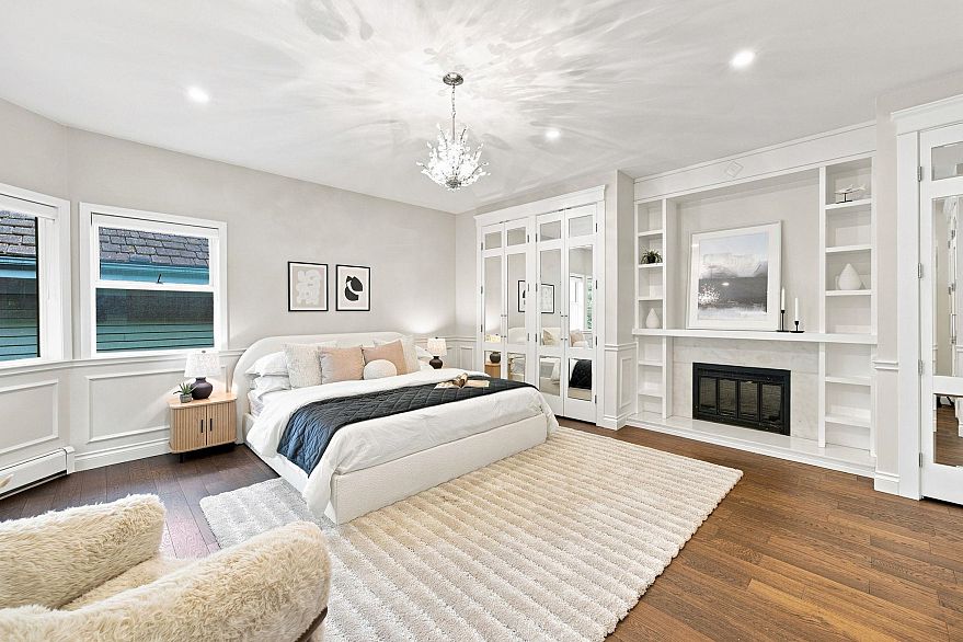 4245 Nautilus Close