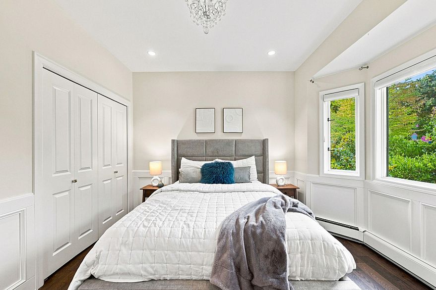 4245 Nautilus Close