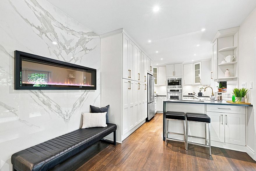 4245 Nautilus Close