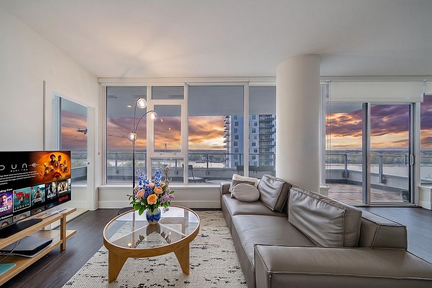 1402 3438 Sawmill Crescent