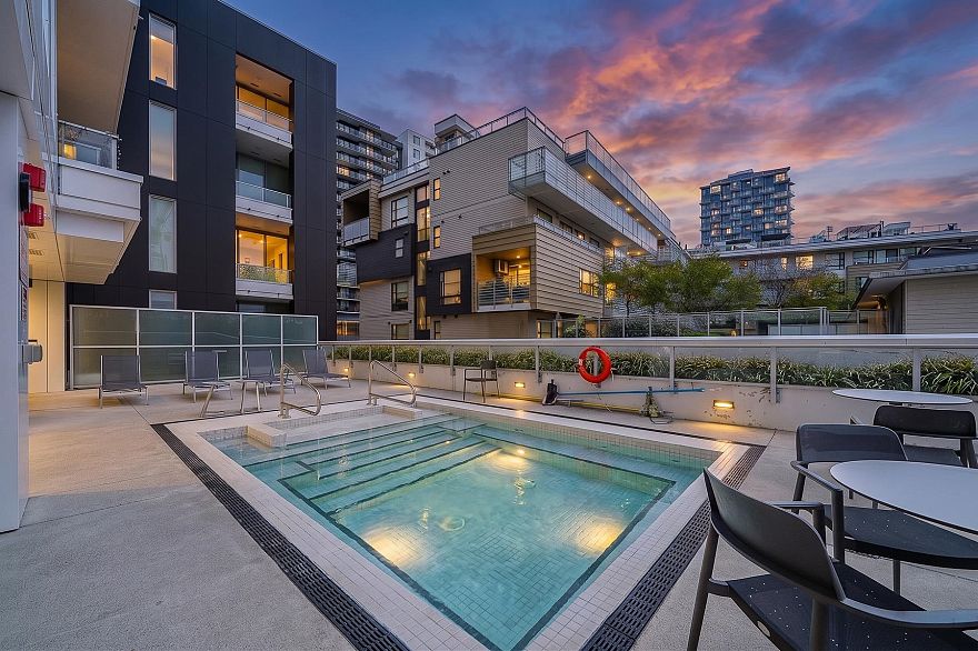 1402 3438 Sawmill Crescent