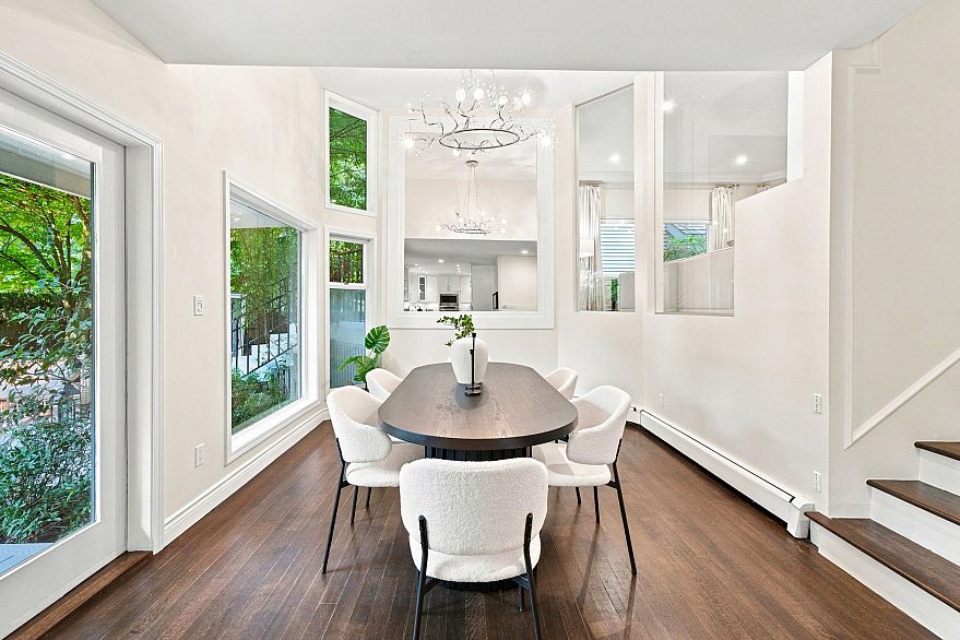 4245 Nautilus Close