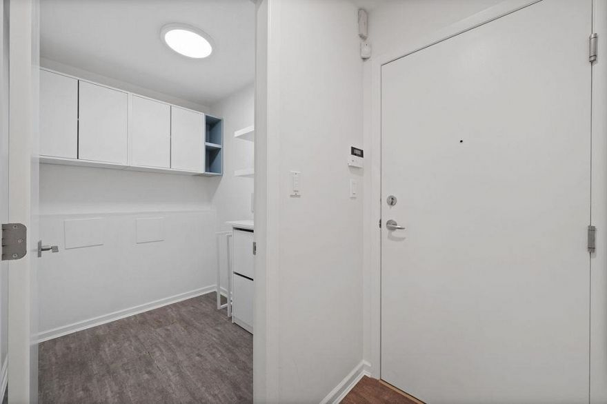 104 3023 W 4th Avenue