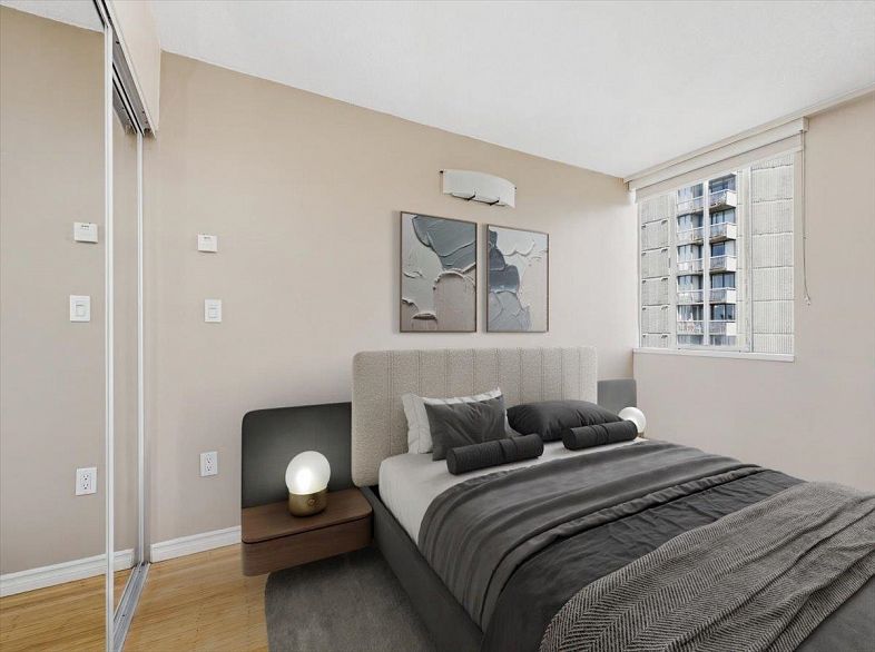 1250 Burnaby Street