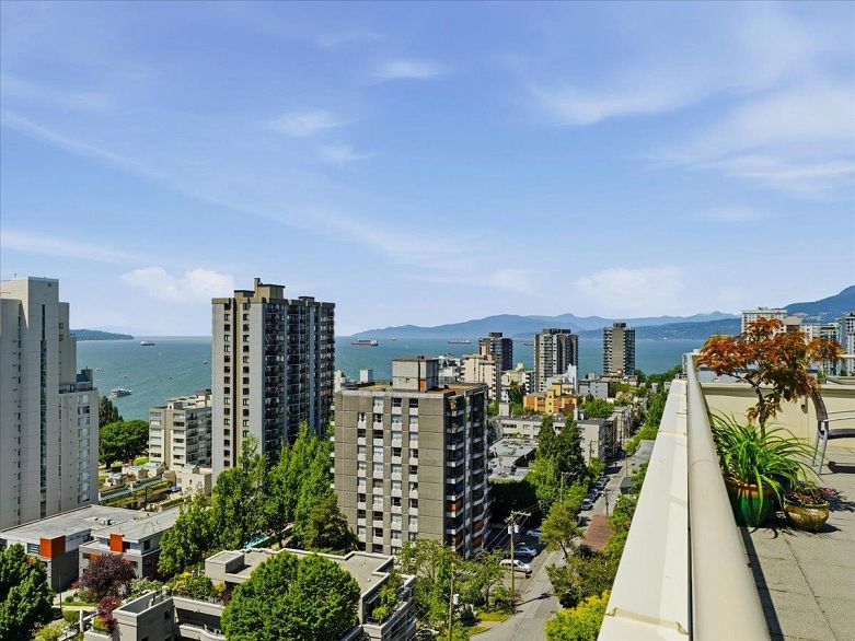 1250 Burnaby Street