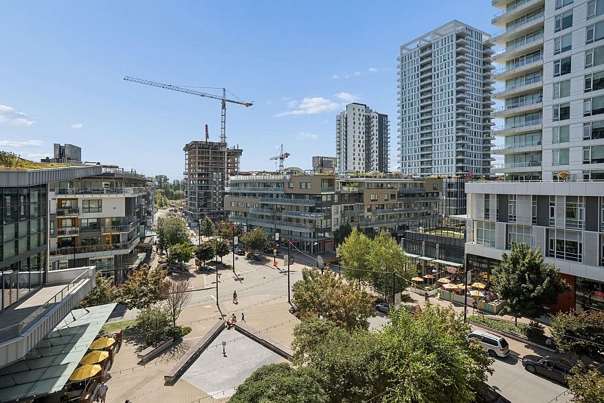 607 8538 River District Crossing
