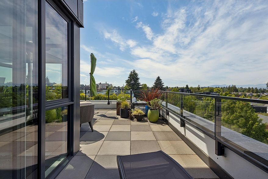 601 4427 Cambie Street